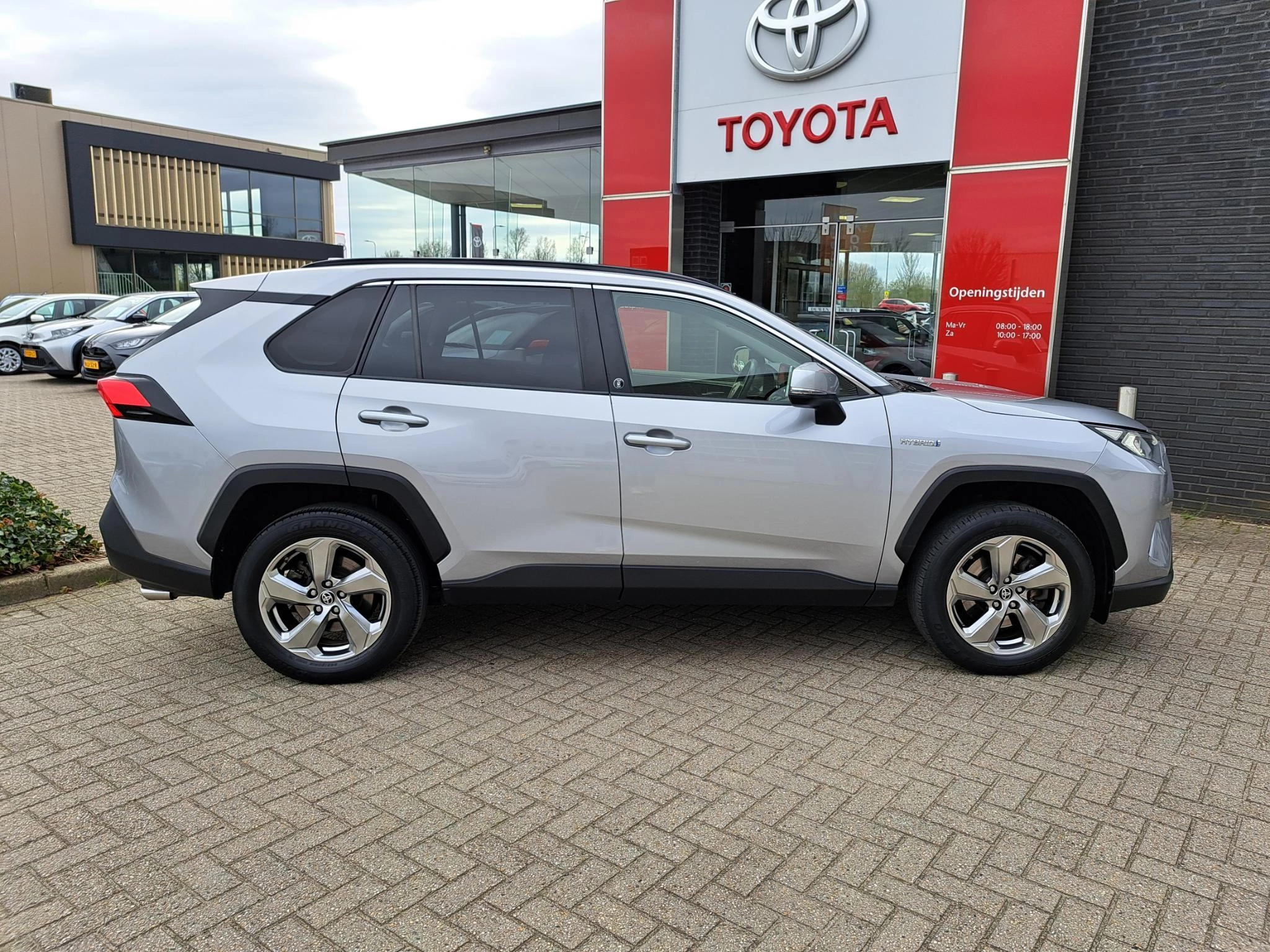 Hoofdafbeelding Toyota RAV4