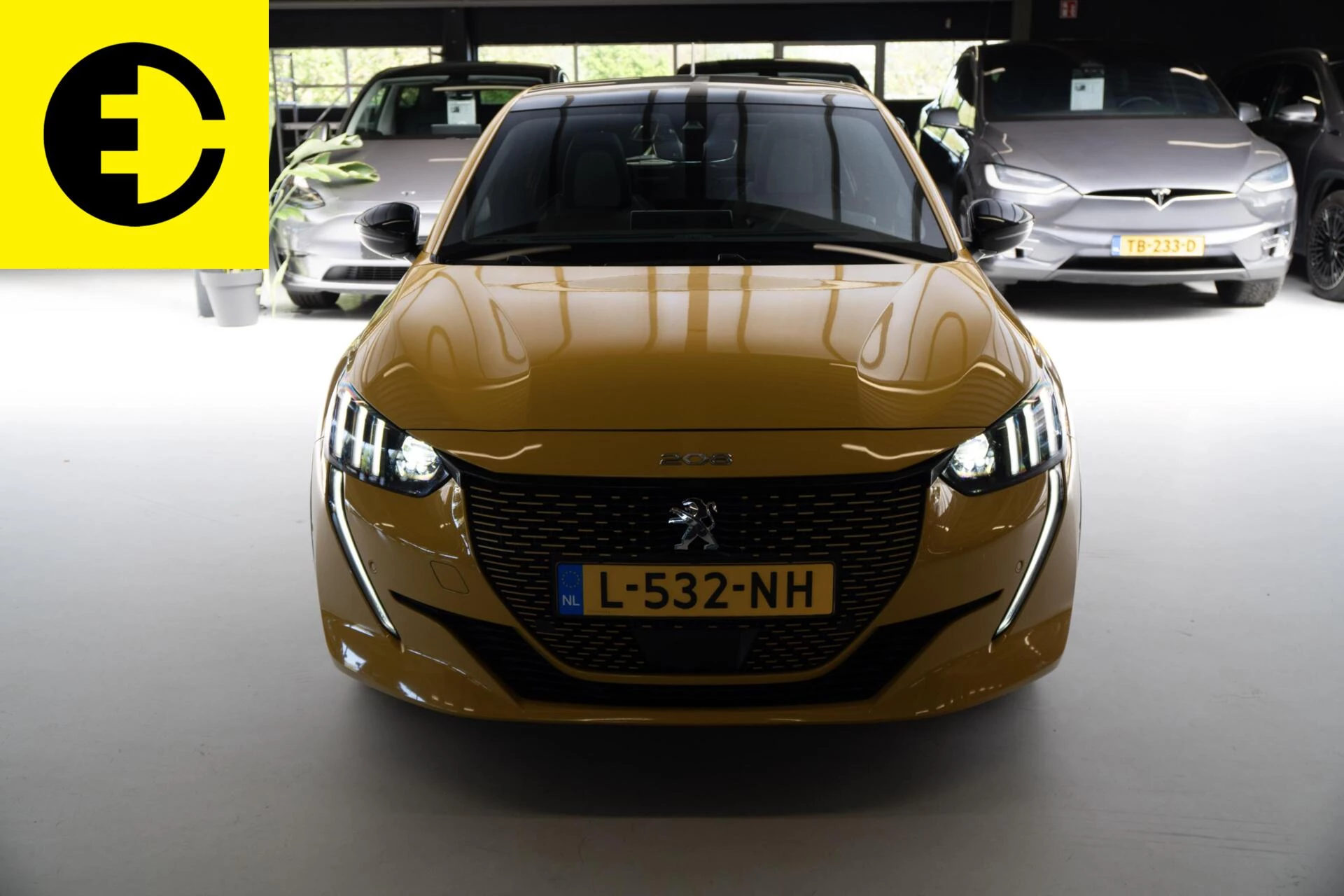 Hoofdafbeelding Peugeot e-208
