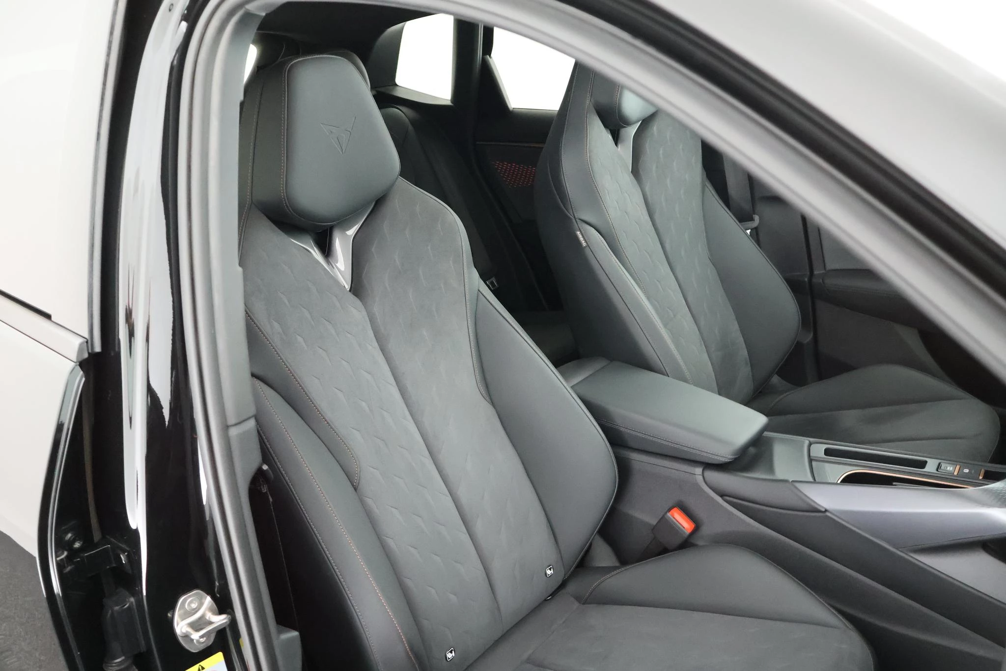 Hoofdafbeelding CUPRA Terramar