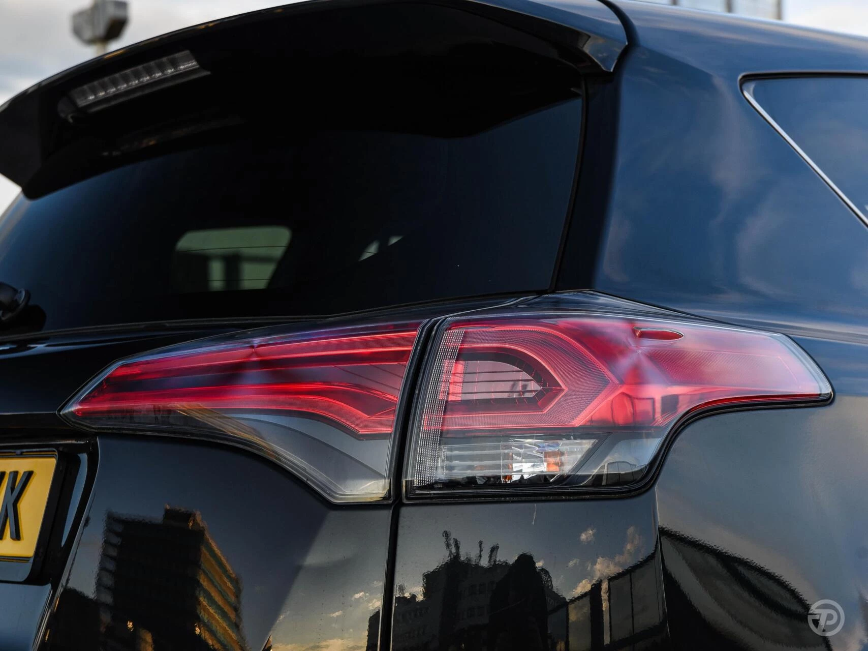 Hoofdafbeelding Toyota RAV4