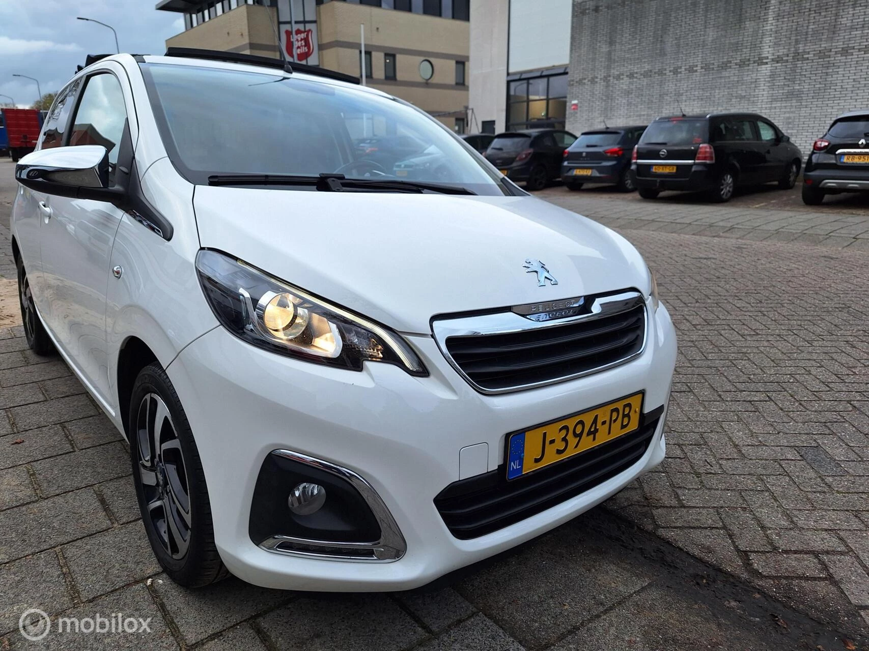 Hoofdafbeelding Peugeot 108