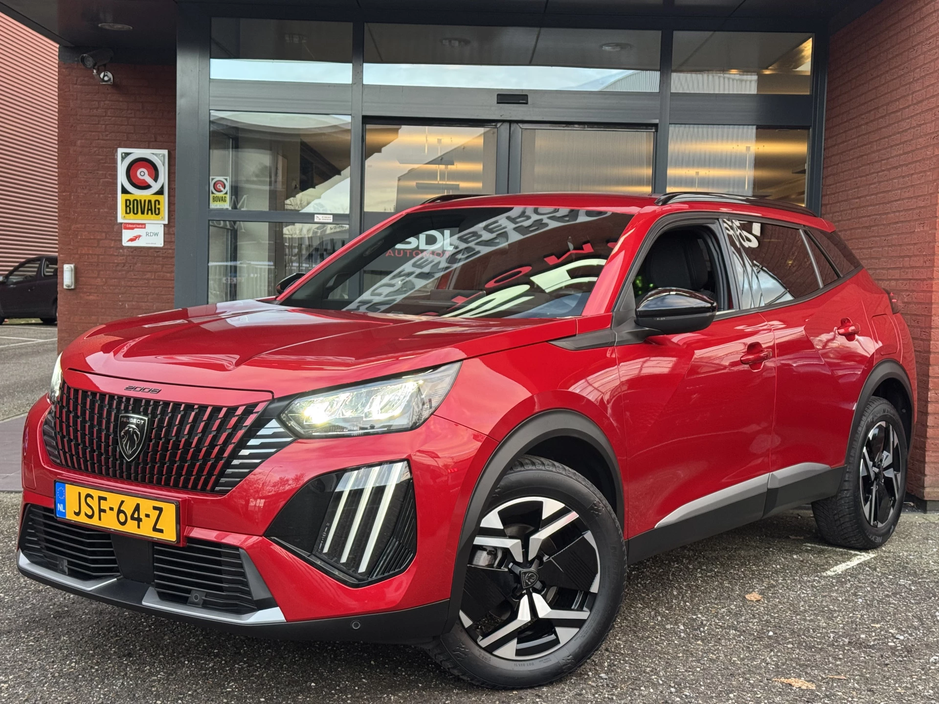 Hoofdafbeelding Peugeot 2008