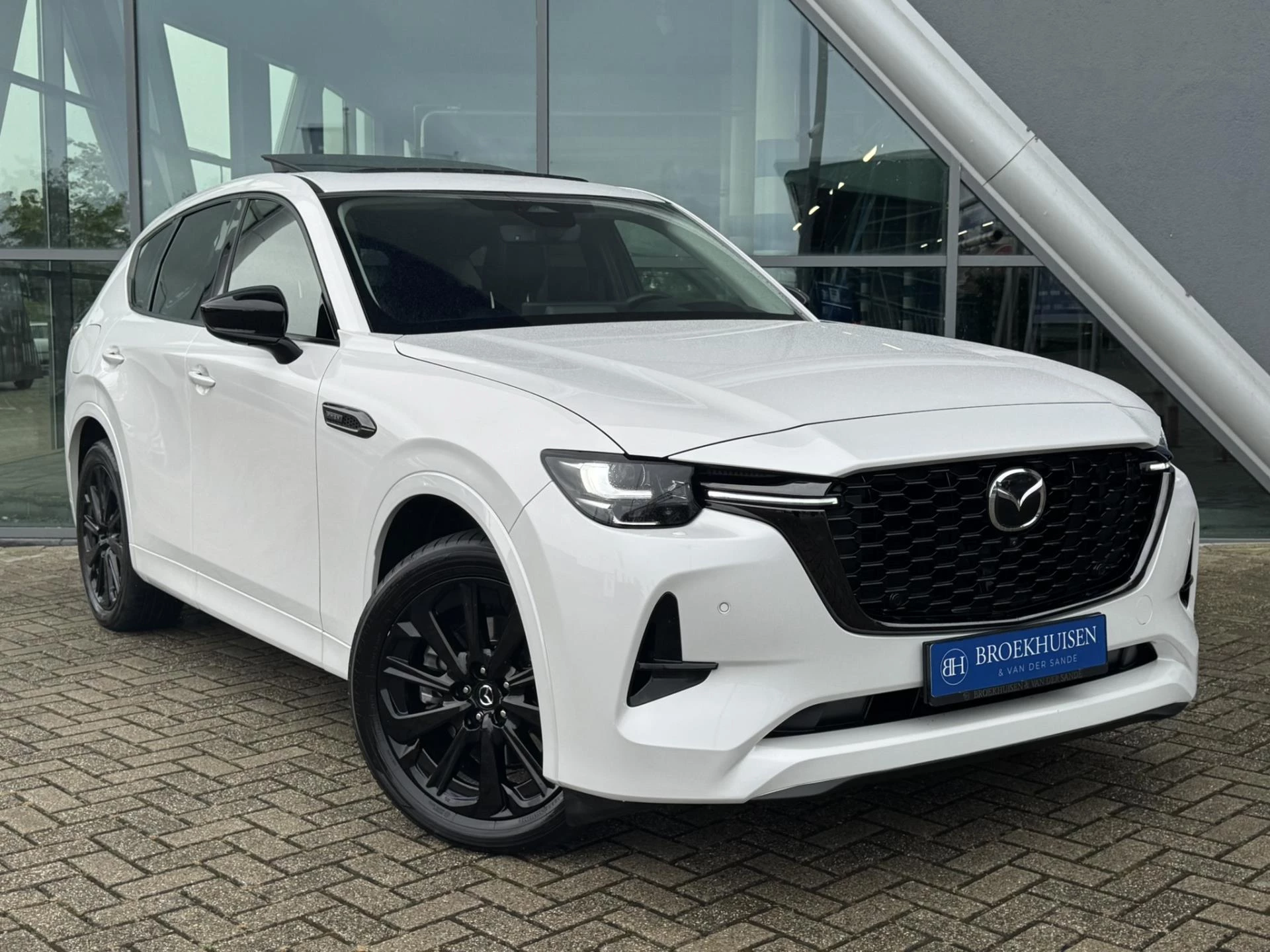 Hoofdafbeelding Mazda CX-60