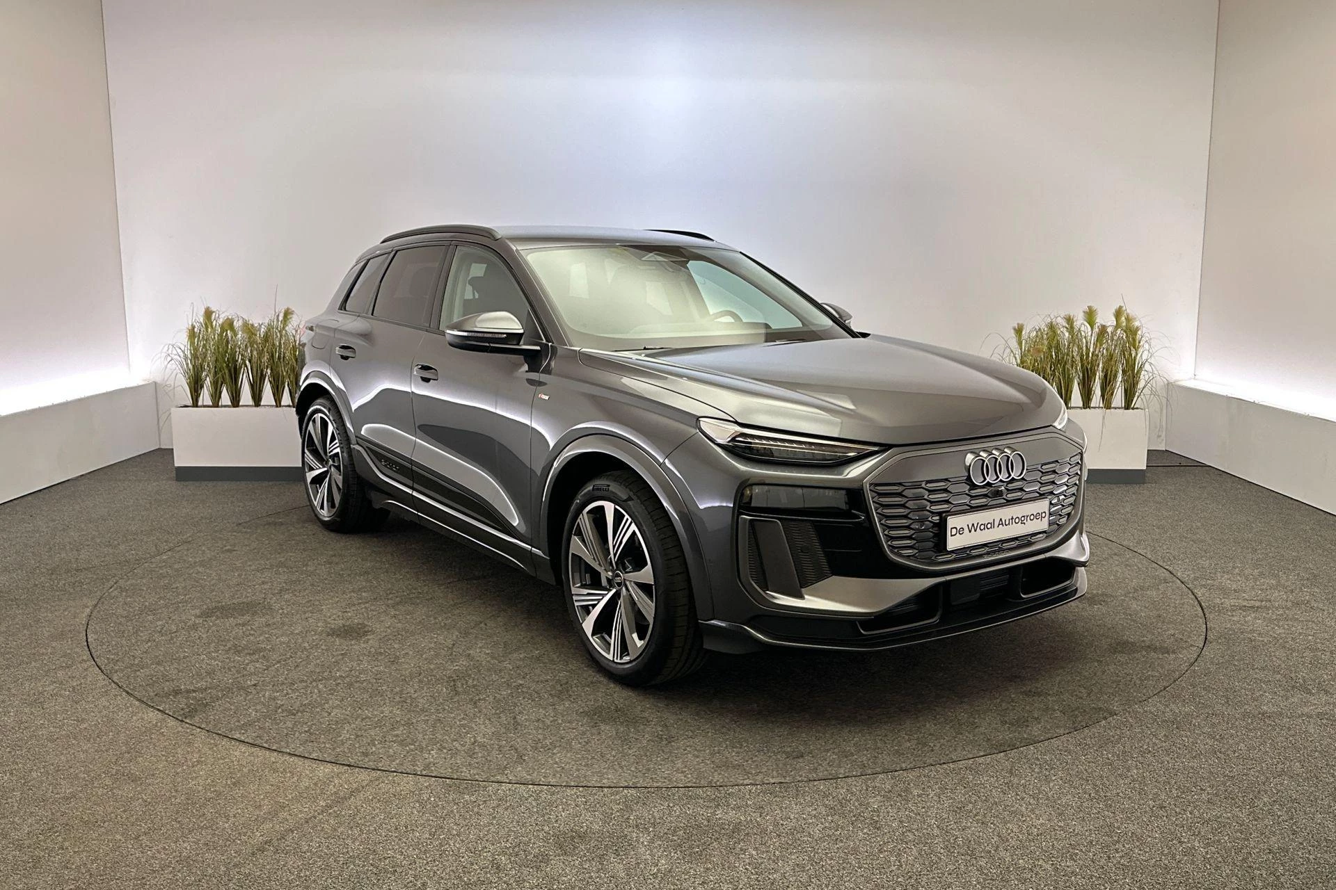 Hoofdafbeelding Audi Q6 e-tron