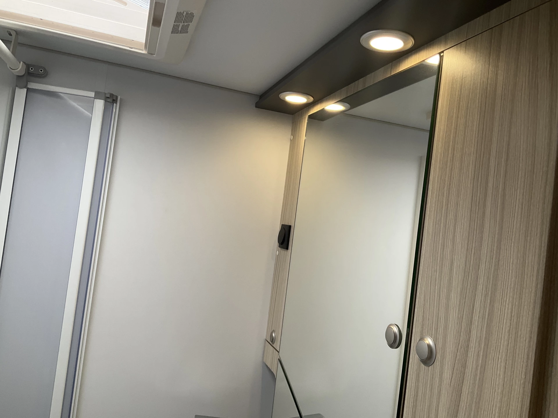 Hoofdafbeelding Sun living S 65SL