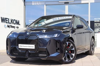 Hoofdafbeelding BMW iX BMW iX xDrive60 M Sport / Comfort Access / Stoelventilatie / Adaptieve LED /  Harman Kardon / Parking Assistant Professional