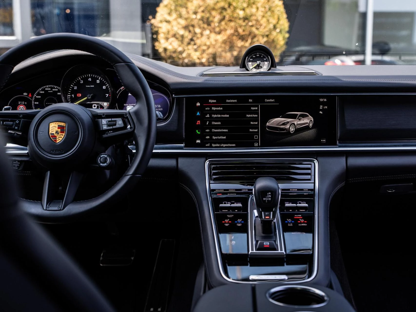 Hoofdafbeelding Porsche Panamera