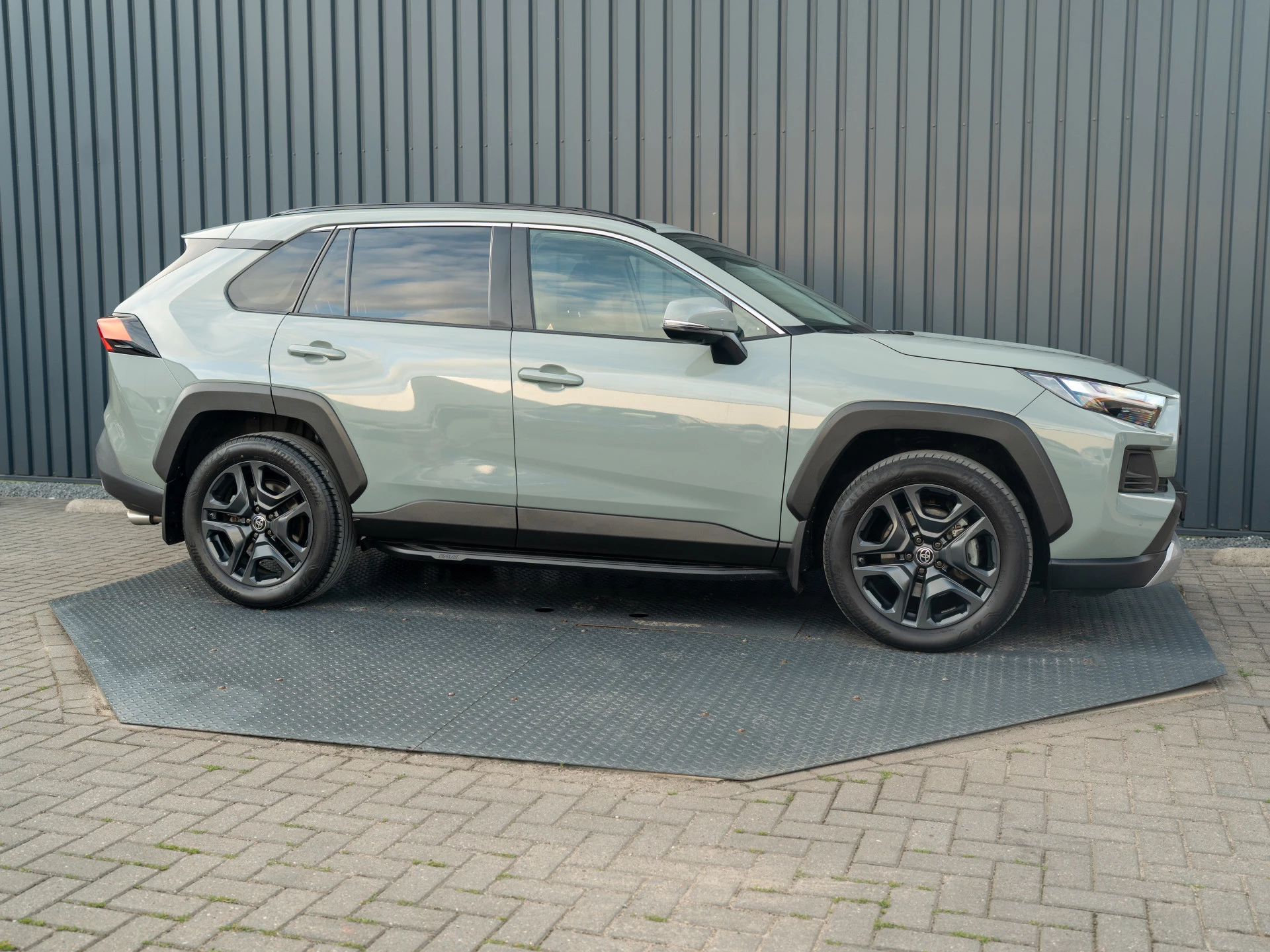 Hoofdafbeelding Toyota RAV4