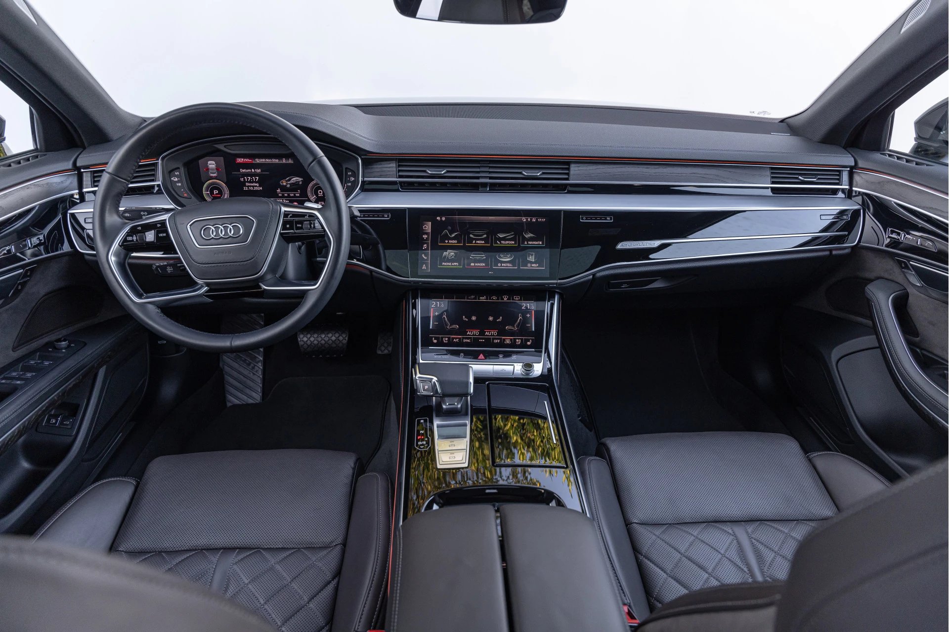 Hoofdafbeelding Audi A8