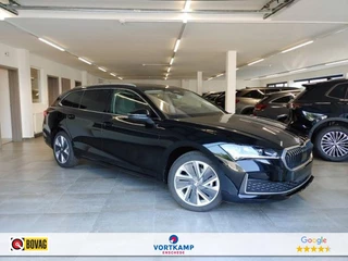 Hoofdafbeelding Škoda Superb Škoda Superb 1.5 TSI DSG MHEV SELECTION TREKHAAK/CAMERA/HUD/ACC/STOELVERW