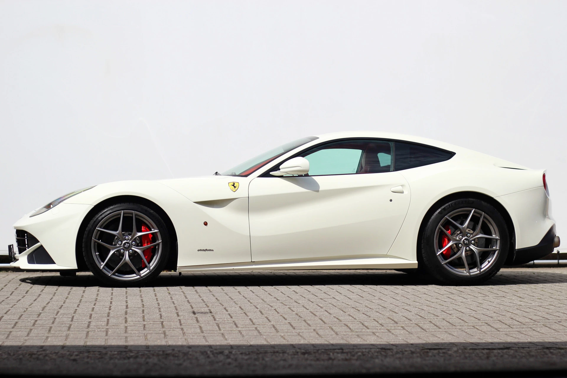 Hoofdafbeelding Ferrari F12