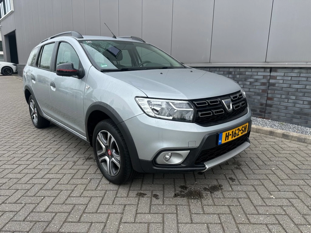 Hoofdafbeelding Dacia Logan