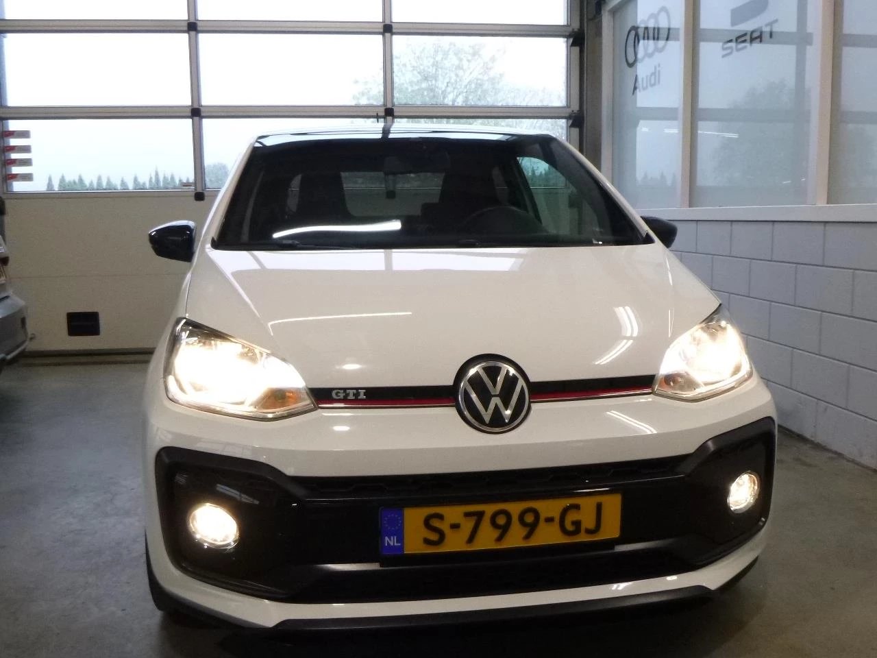 Hoofdafbeelding Volkswagen up!