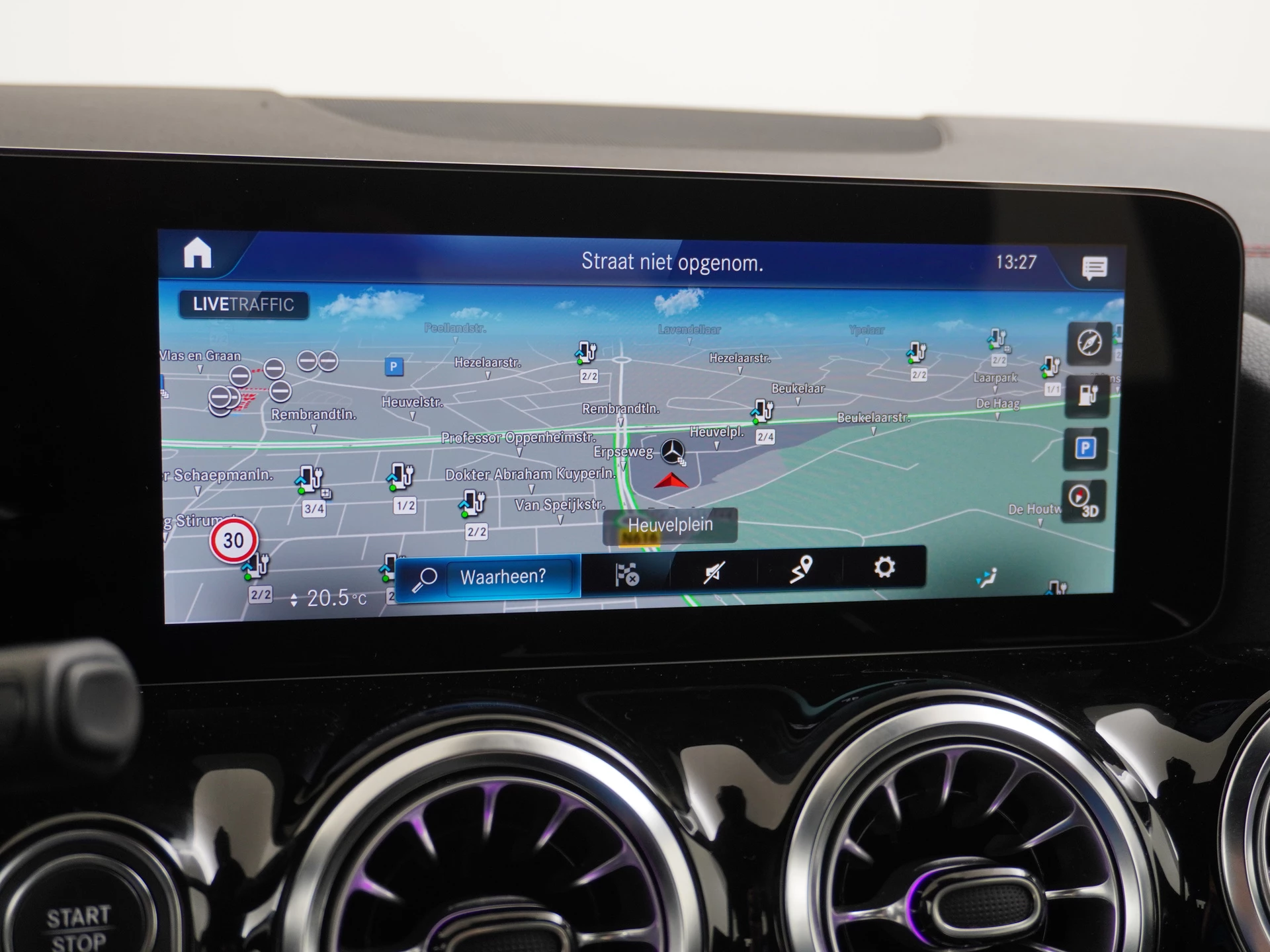 Hoofdafbeelding Mercedes-Benz EQA