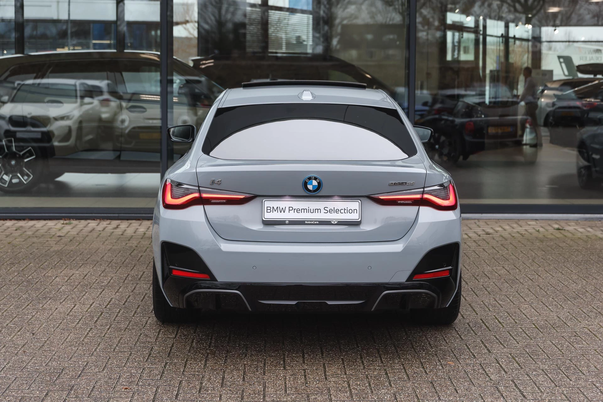 Hoofdafbeelding BMW i4