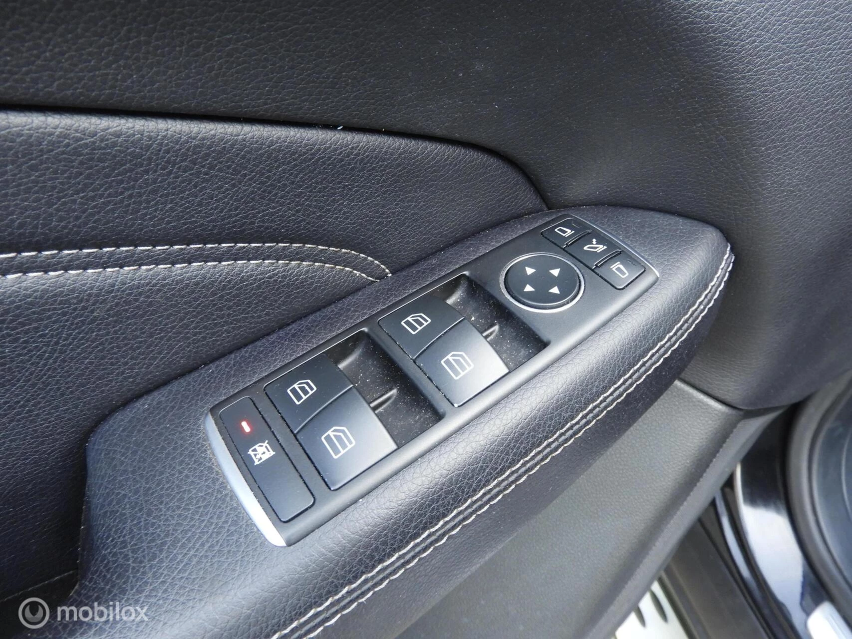 Hoofdafbeelding Mercedes-Benz M-Klasse