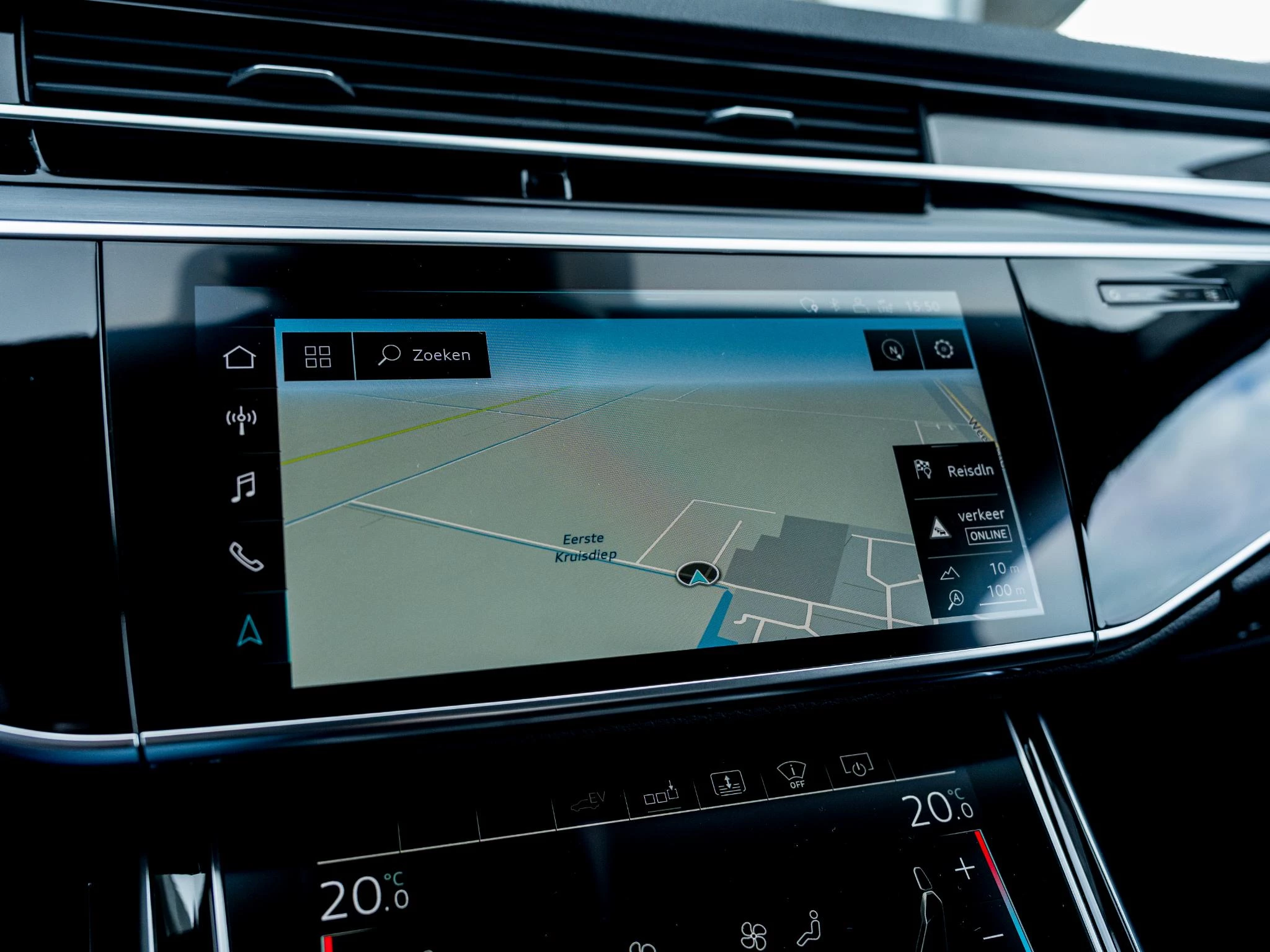 Hoofdafbeelding Audi A8