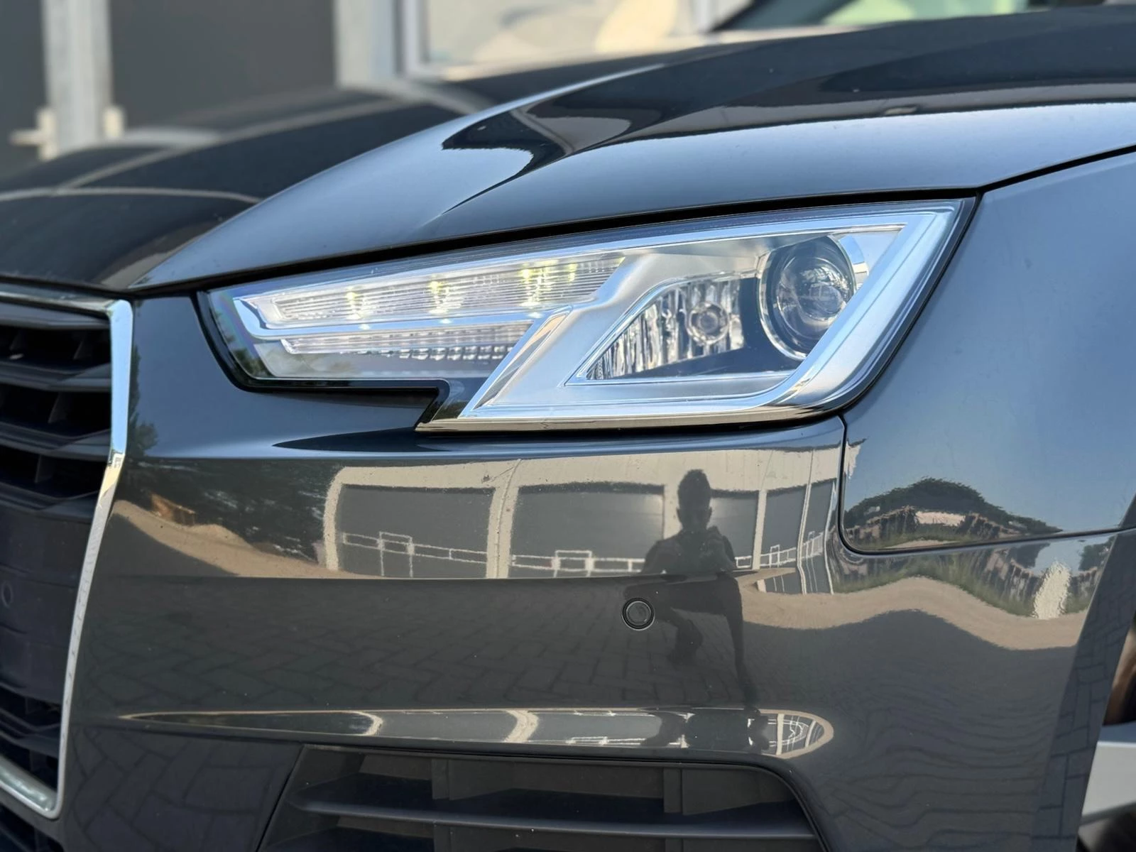 Hoofdafbeelding Audi A4
