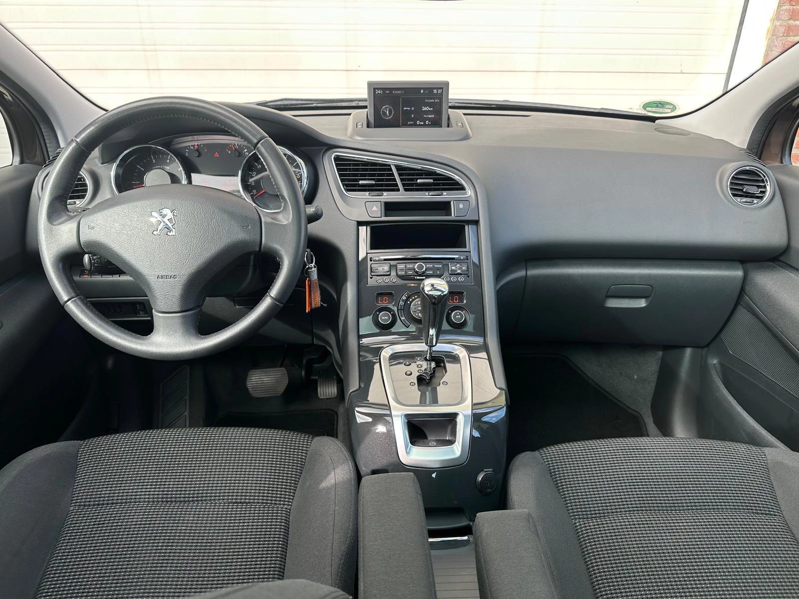 Hoofdafbeelding Peugeot 5008