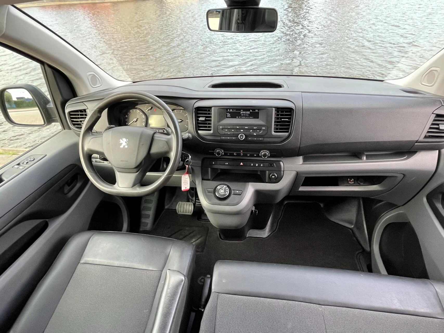 Hoofdafbeelding Peugeot Expert