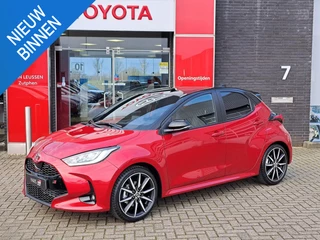 Toyota Yaris 1.5 Hybrid 130 GR Sport NIEUW DIRECT LEVERBAAR APPLE CAR PLAY/ANDROID AUTO CAMERA ADAPTIVE CRUISE