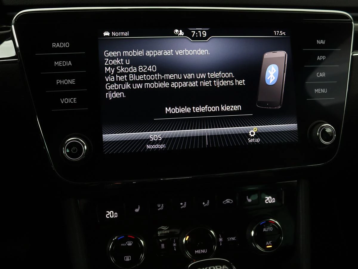 Hoofdafbeelding Škoda Superb