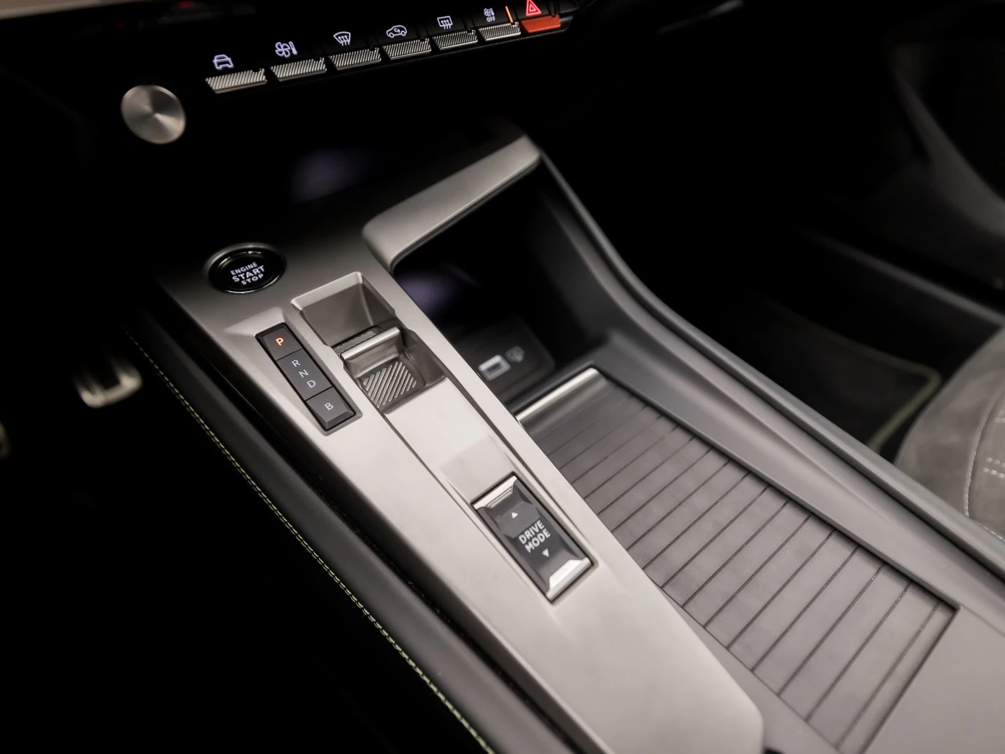 Hoofdafbeelding Peugeot 408