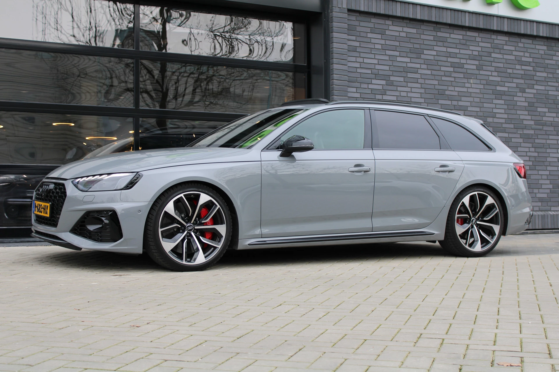Hoofdafbeelding Audi RS4