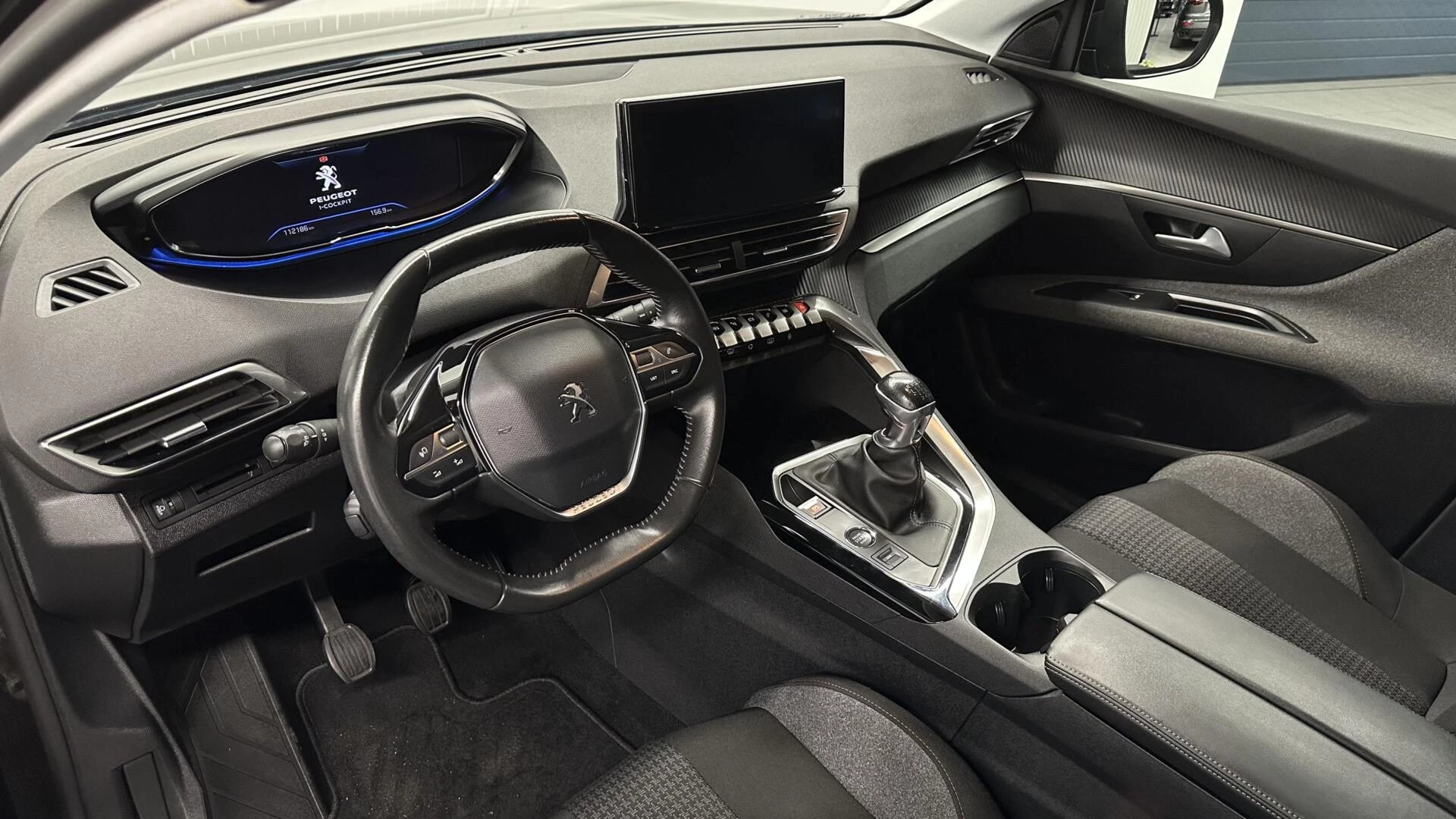 Hoofdafbeelding Peugeot 5008