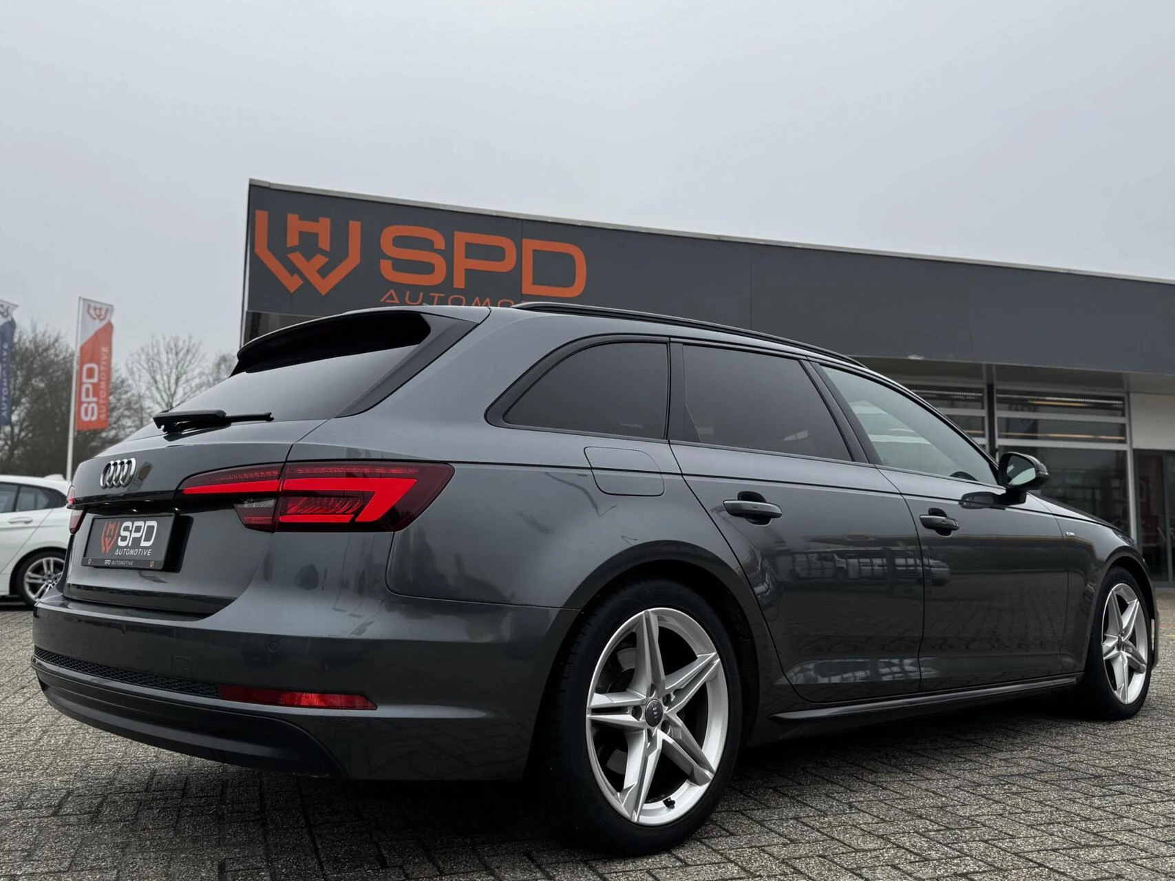 Hoofdafbeelding Audi A4