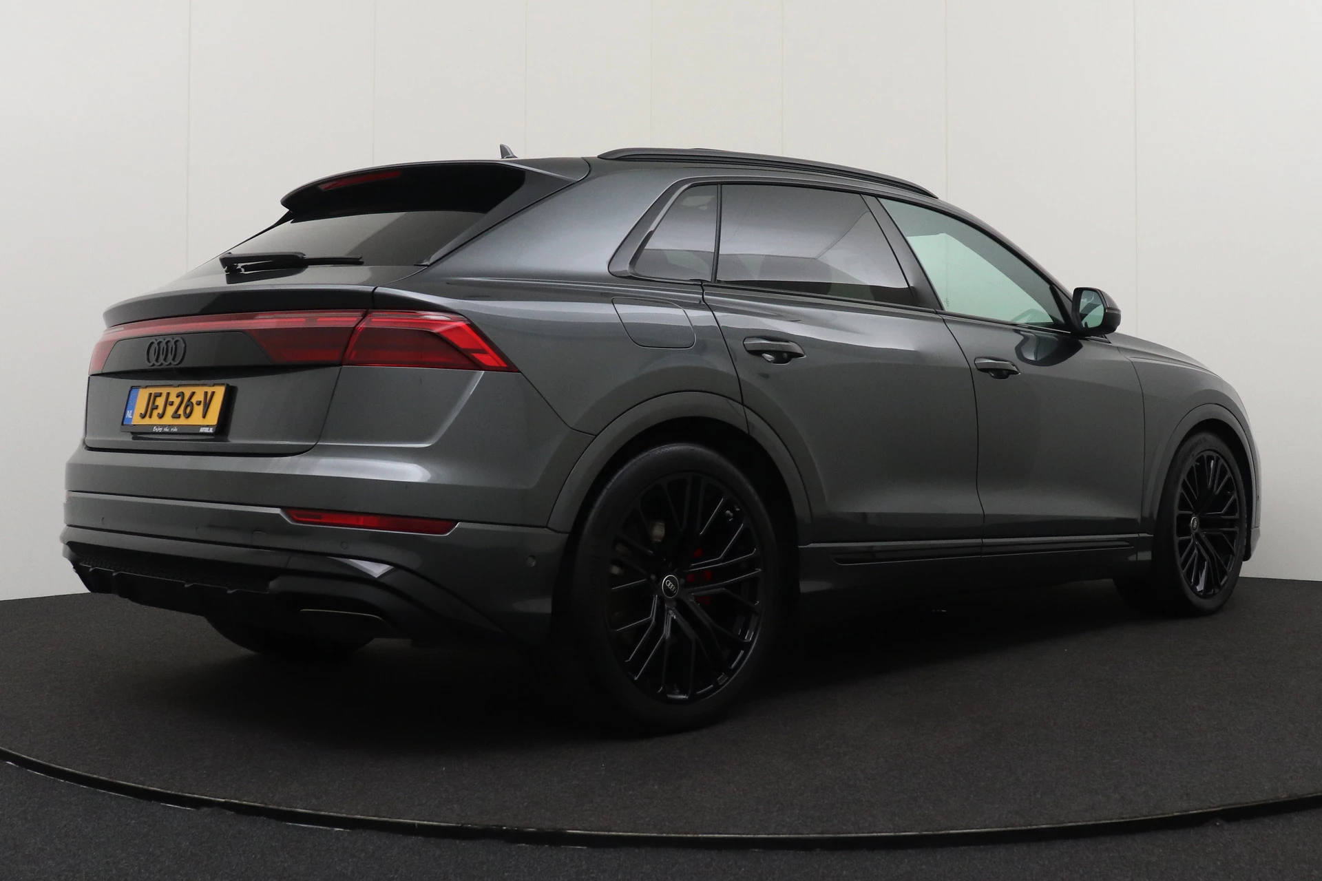 Hoofdafbeelding Audi Q8