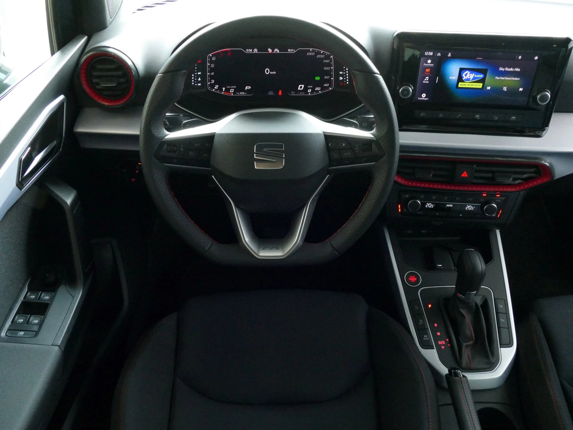 Hoofdafbeelding SEAT Arona