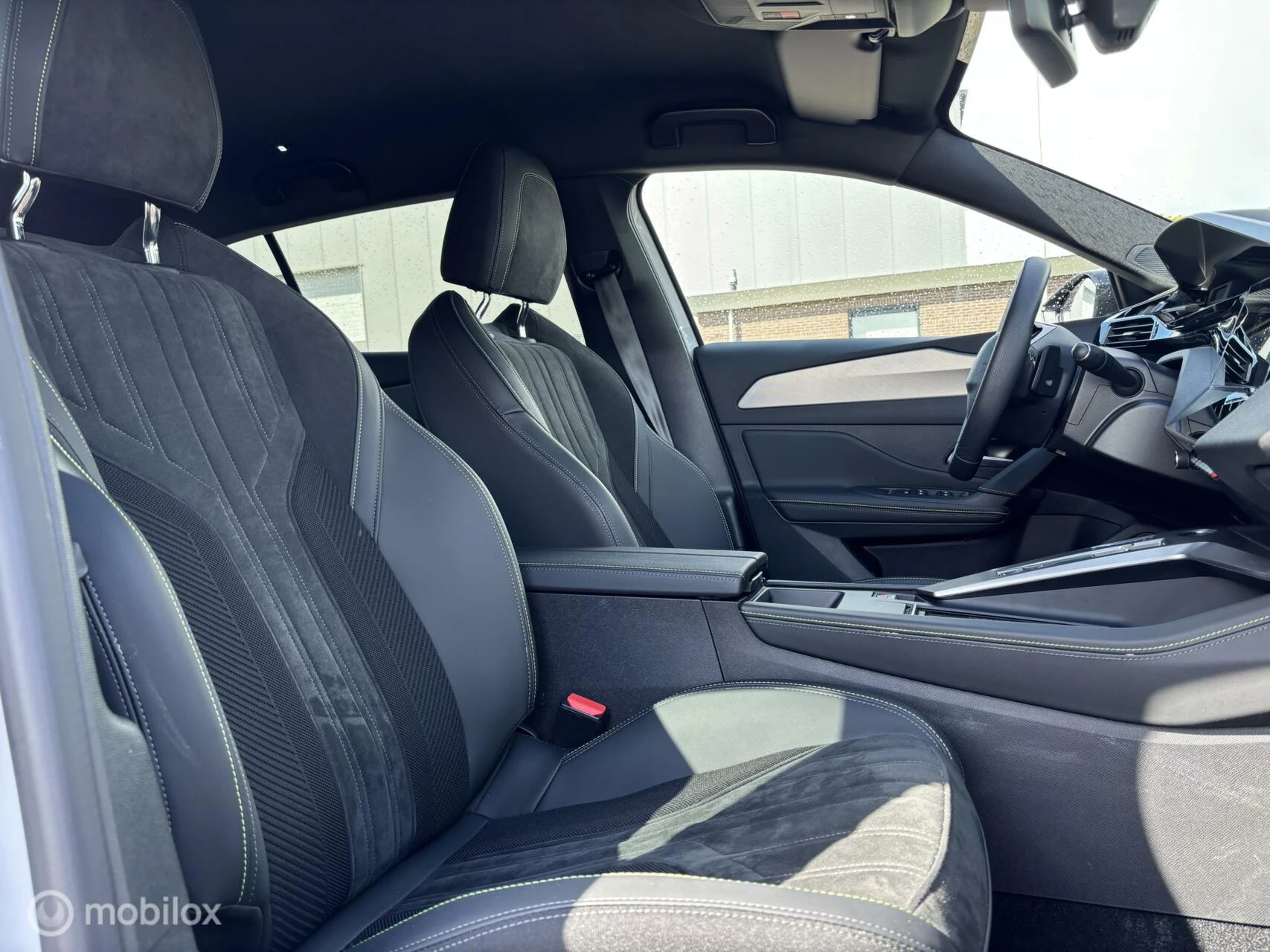 Hoofdafbeelding Peugeot 408