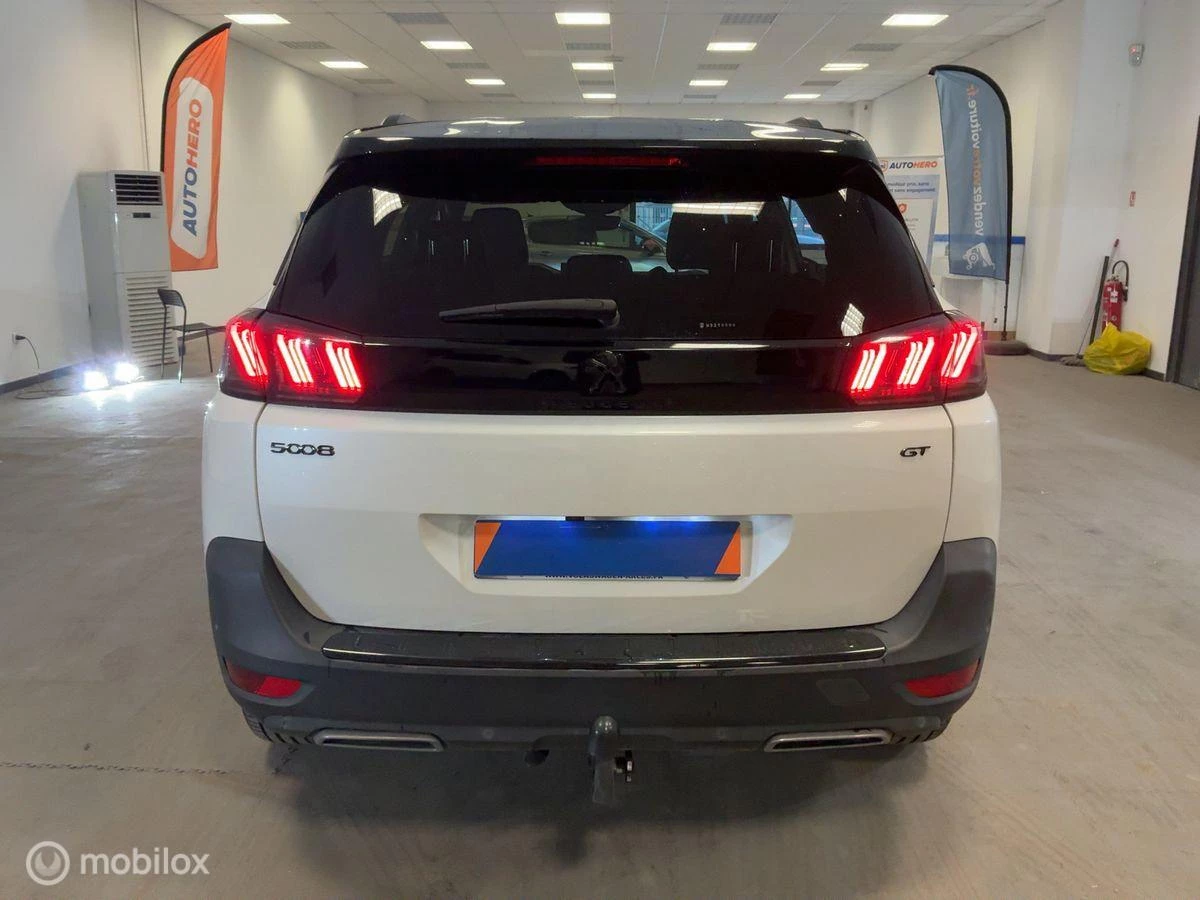 Hoofdafbeelding Peugeot 5008