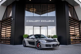 Hoofdafbeelding Porsche 911 Porsche 911 3.0 Targa 4S Exclusive Design Edition - ALEX Edition | Piet Boon | Bose | Sport Chrono +