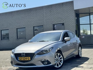 Mazda 3 2.0 GT-M|Head-up Xenon LED Keyless Bose