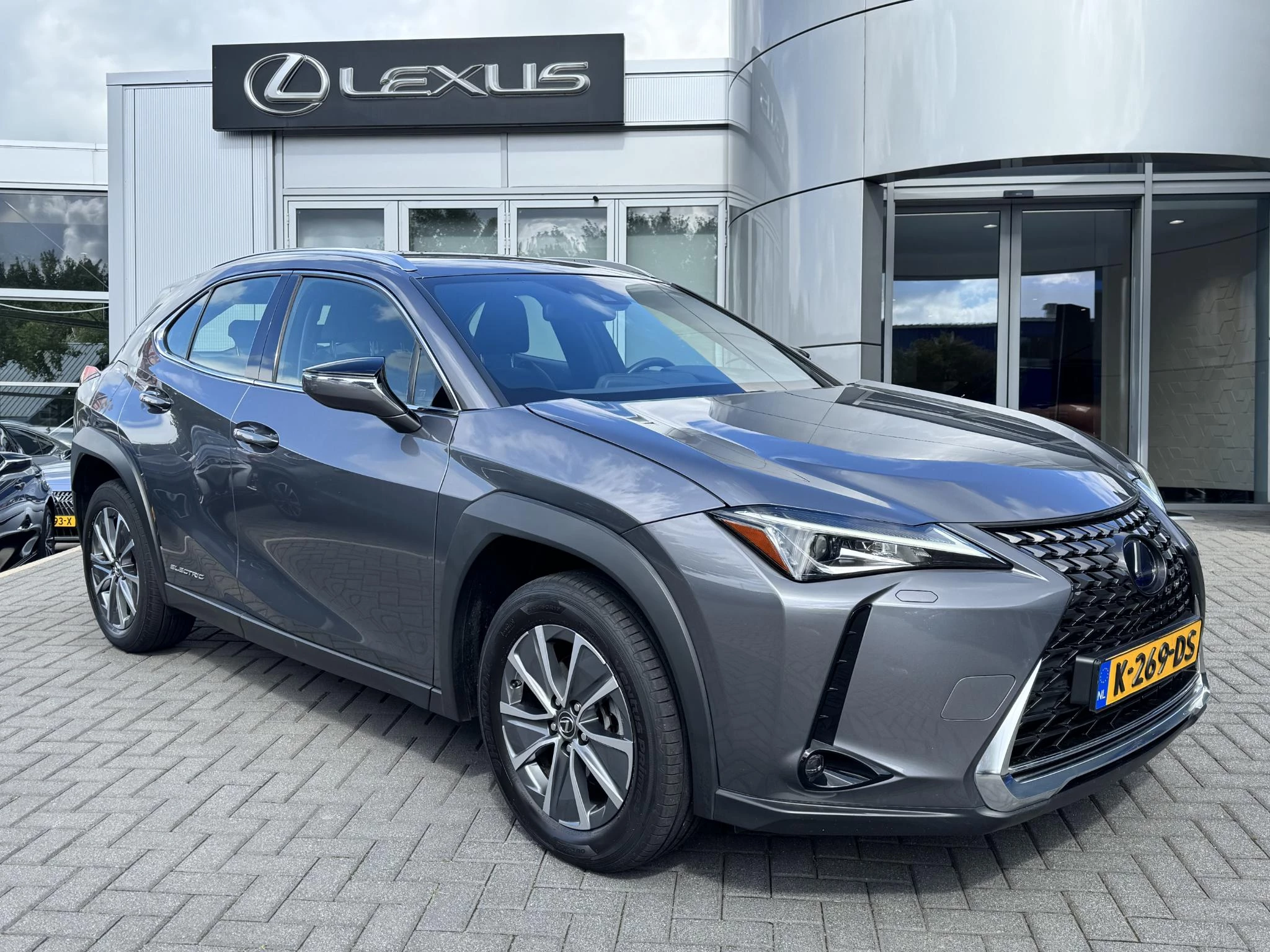 Hoofdafbeelding Lexus UX