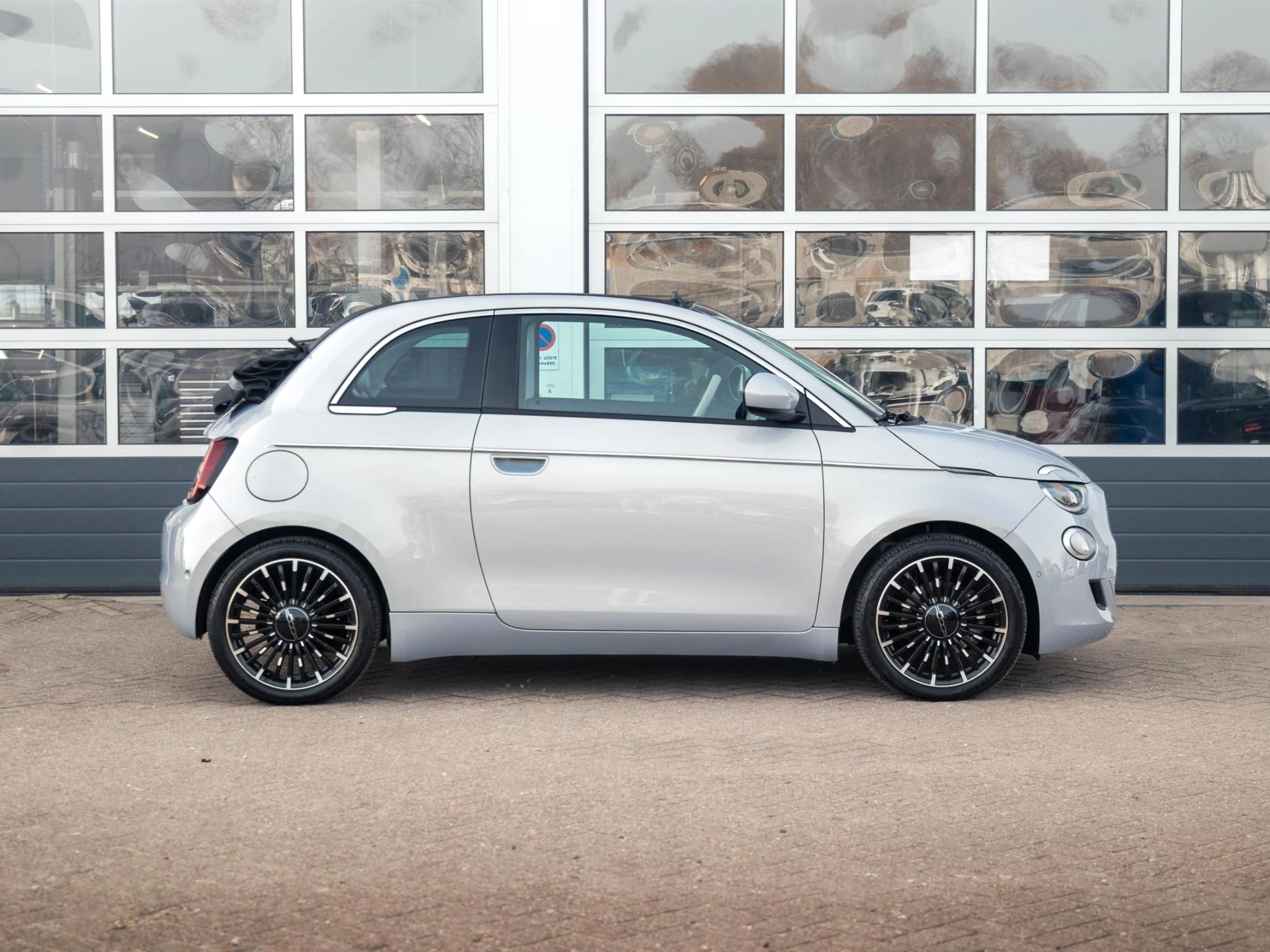 Hoofdafbeelding Fiat 500e