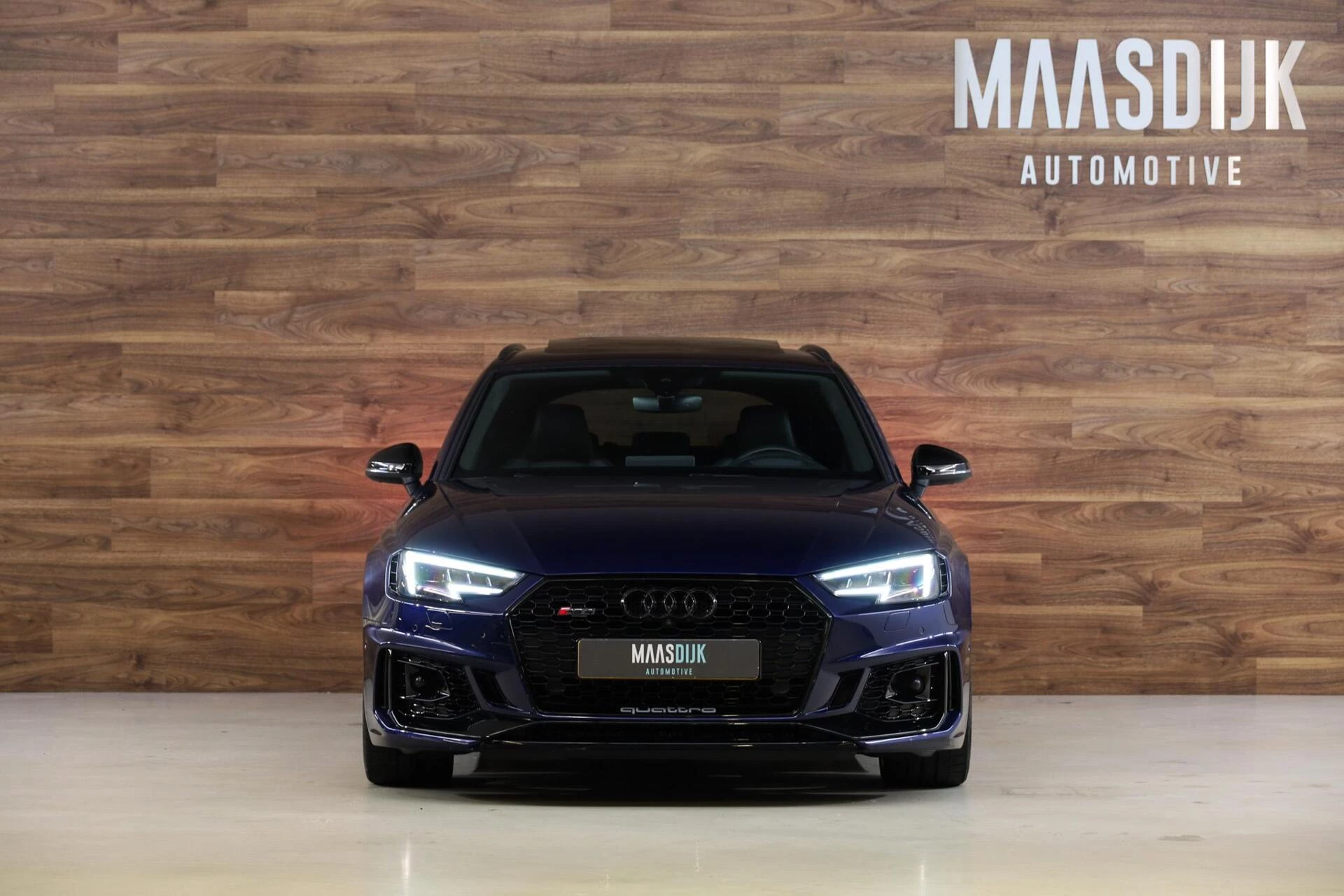 Hoofdafbeelding Audi RS4
