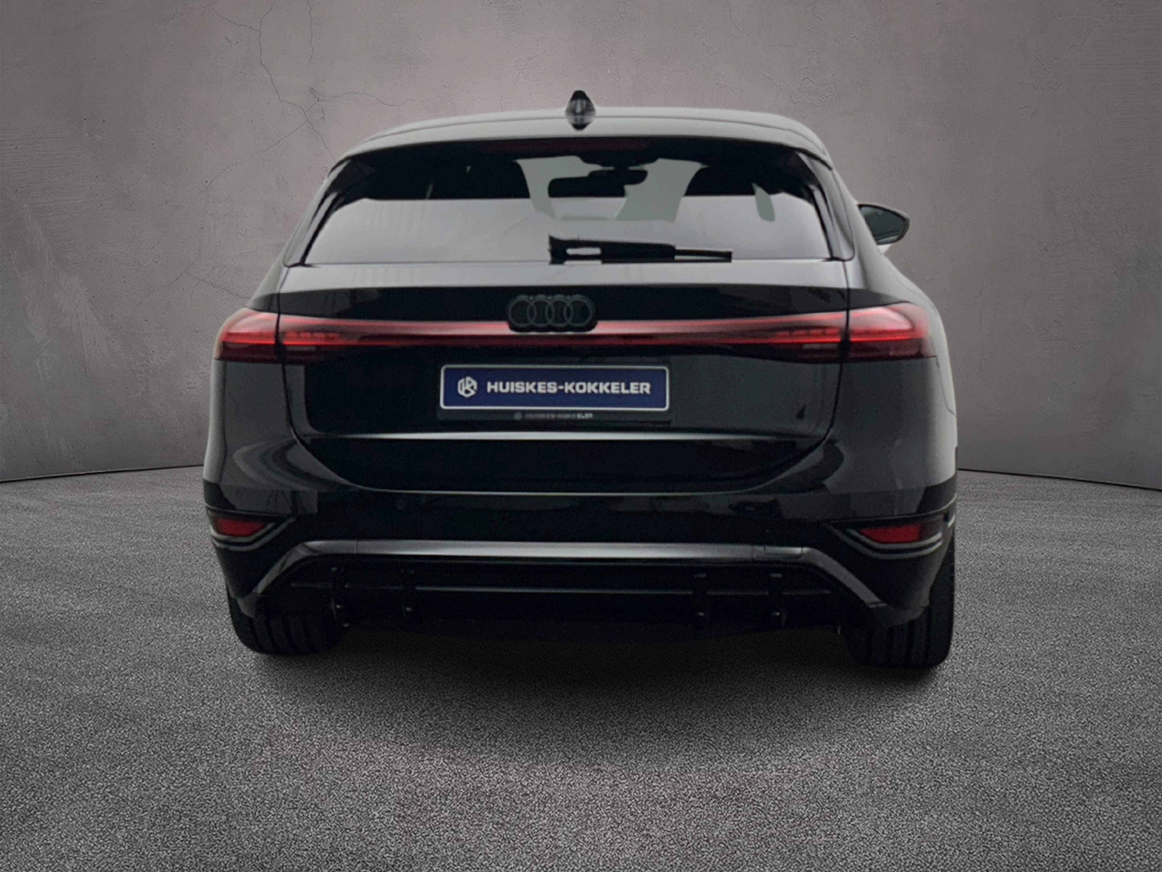 Hoofdafbeelding Audi A6 Avant e-tron