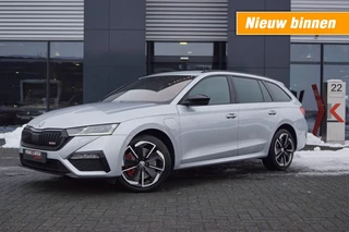 Hoofdafbeelding Škoda Octavia Škoda Octavia Combi 1.4 TSI RS iV 245pk/ Sportstoelen elektr./ ACC/DCC/ Navi/ Head-up/Standverwarming/Camera/AppConnect