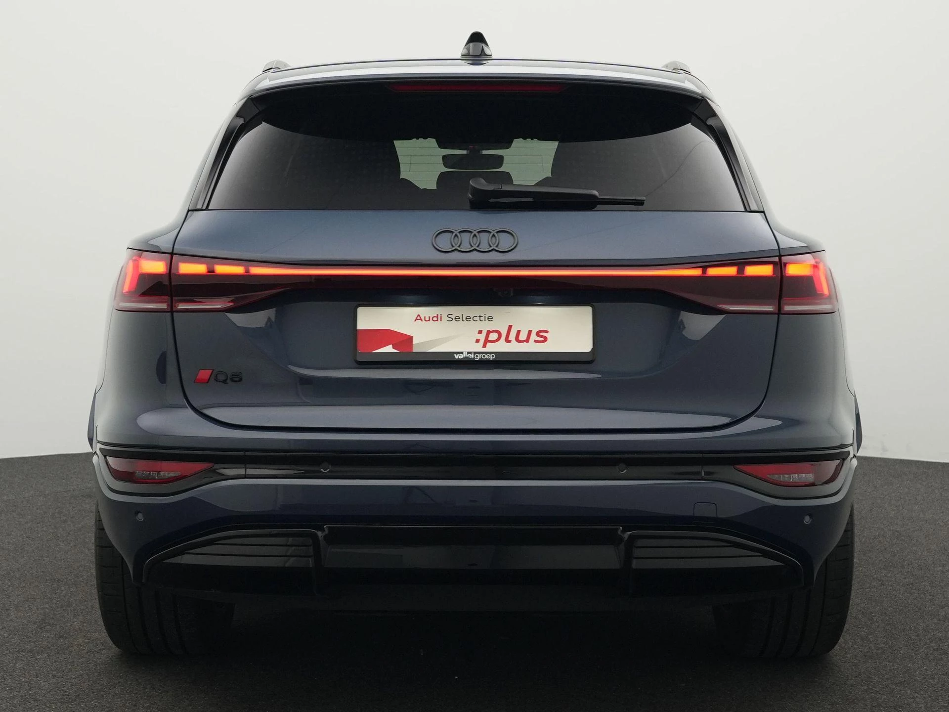 Hoofdafbeelding Audi Q6 e-tron