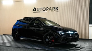 Volkswagen GOLF 2.0 TSI GTI CLUBSPORT PANO/H&K/HUD/IQLIGHTS/BLINDSPOT/SFEERVERLICHTING/CARPLAY/300PK/BOMVOL!
