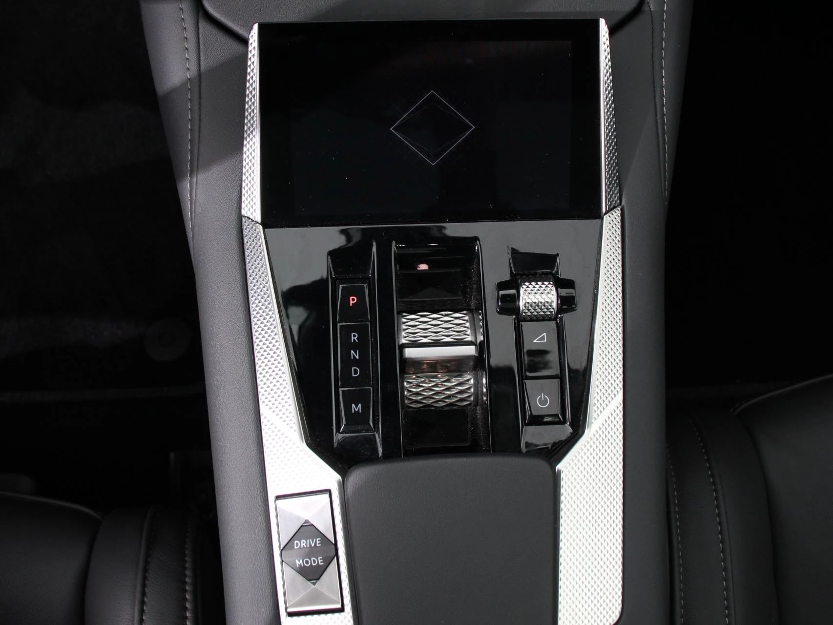 Hoofdafbeelding DS DS 4