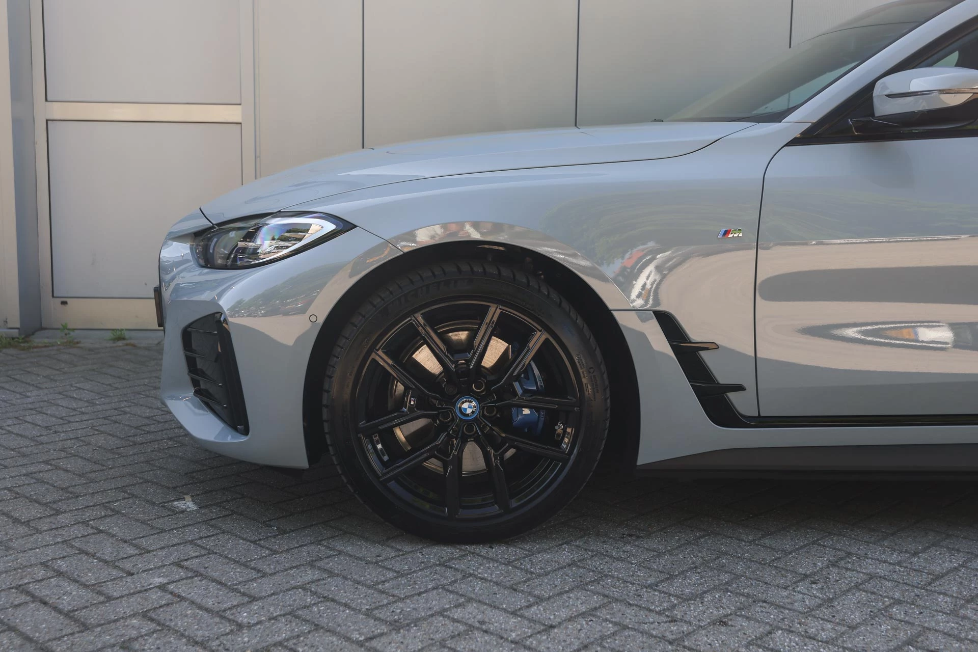 Hoofdafbeelding BMW i4