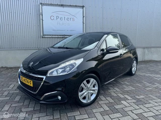 Peugeot 208 1.2 PureTech Signature 2019 / Trekhaak / Carplay / Cruisecontrol / Airco / 1e eigenaar NAP
