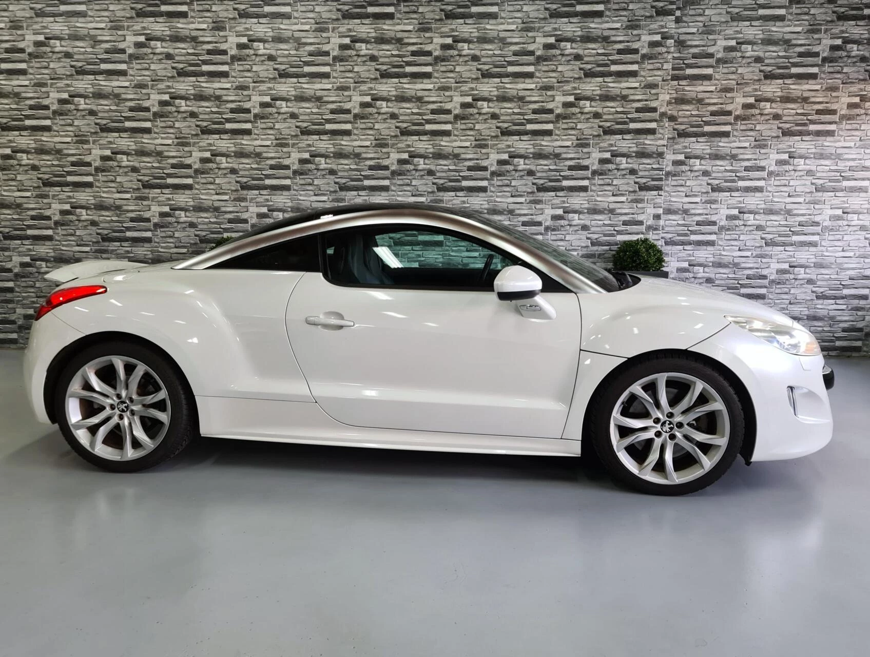 Hoofdafbeelding Peugeot RCZ