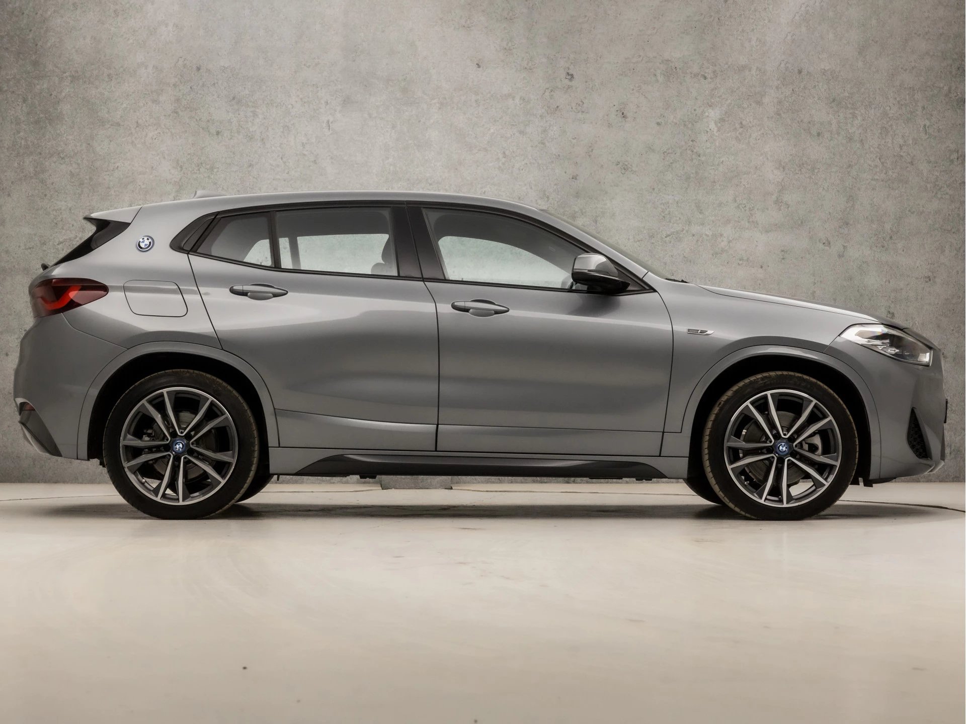 Hoofdafbeelding BMW X2