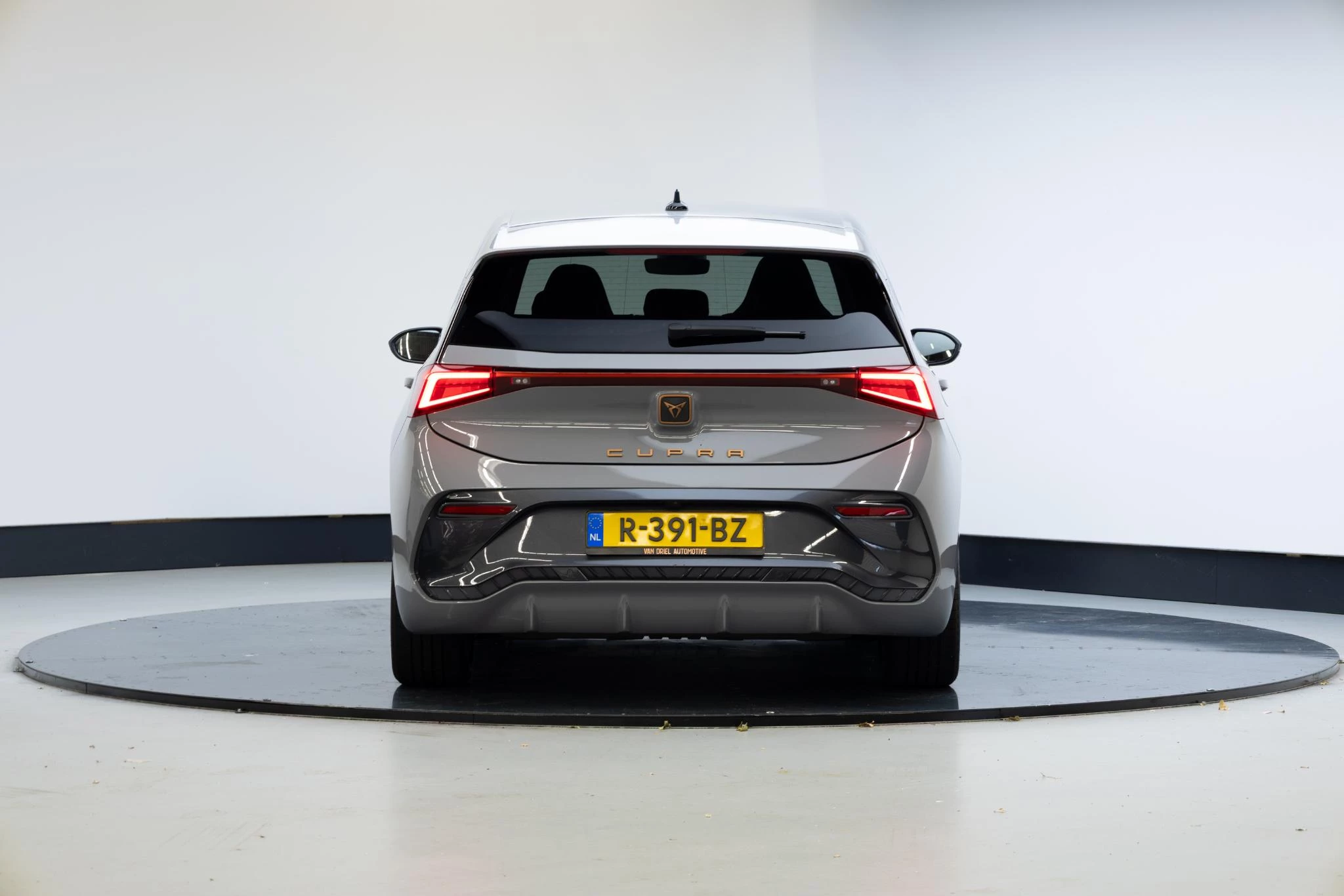 Hoofdafbeelding CUPRA Born
