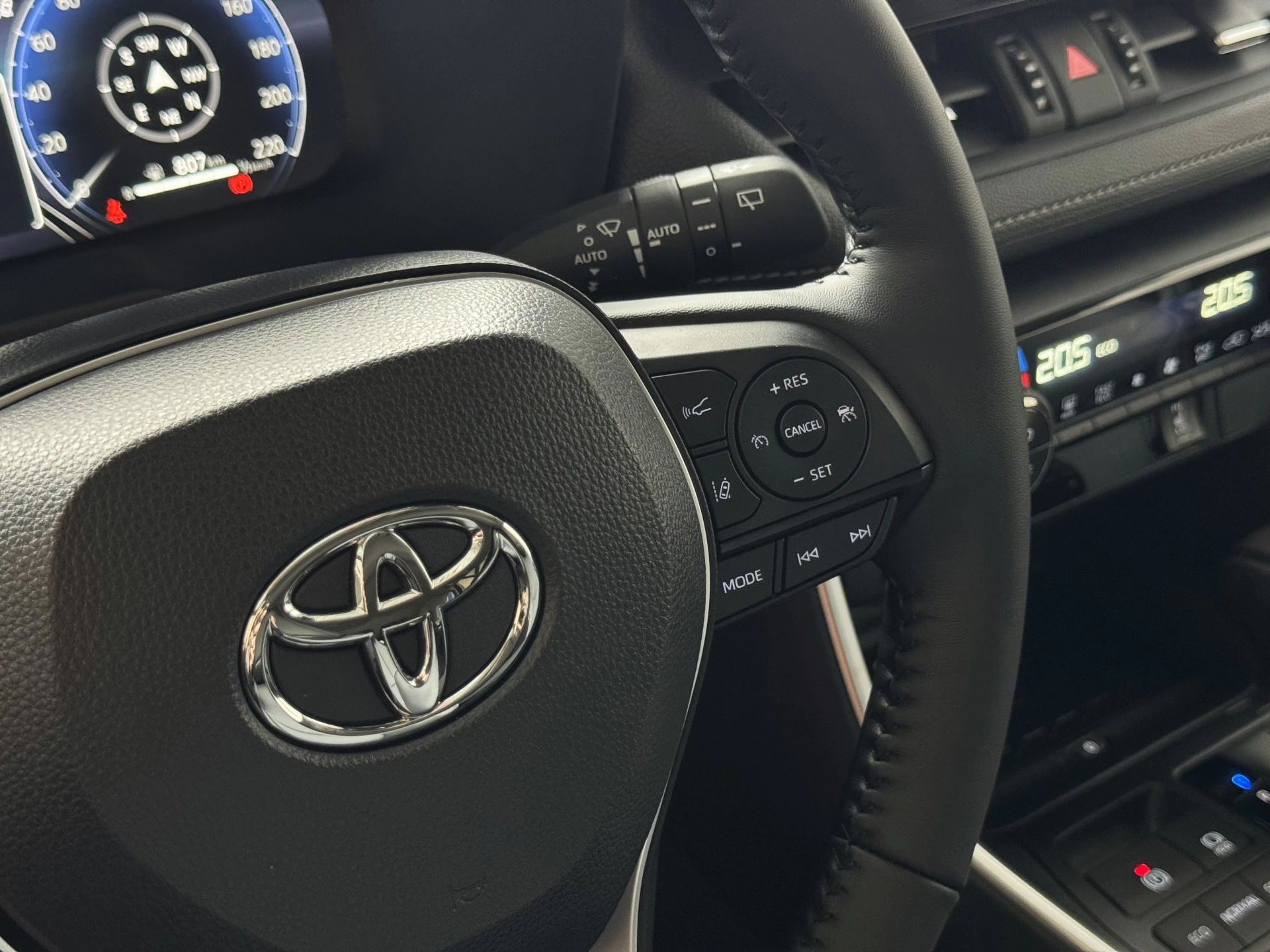 Hoofdafbeelding Toyota RAV4